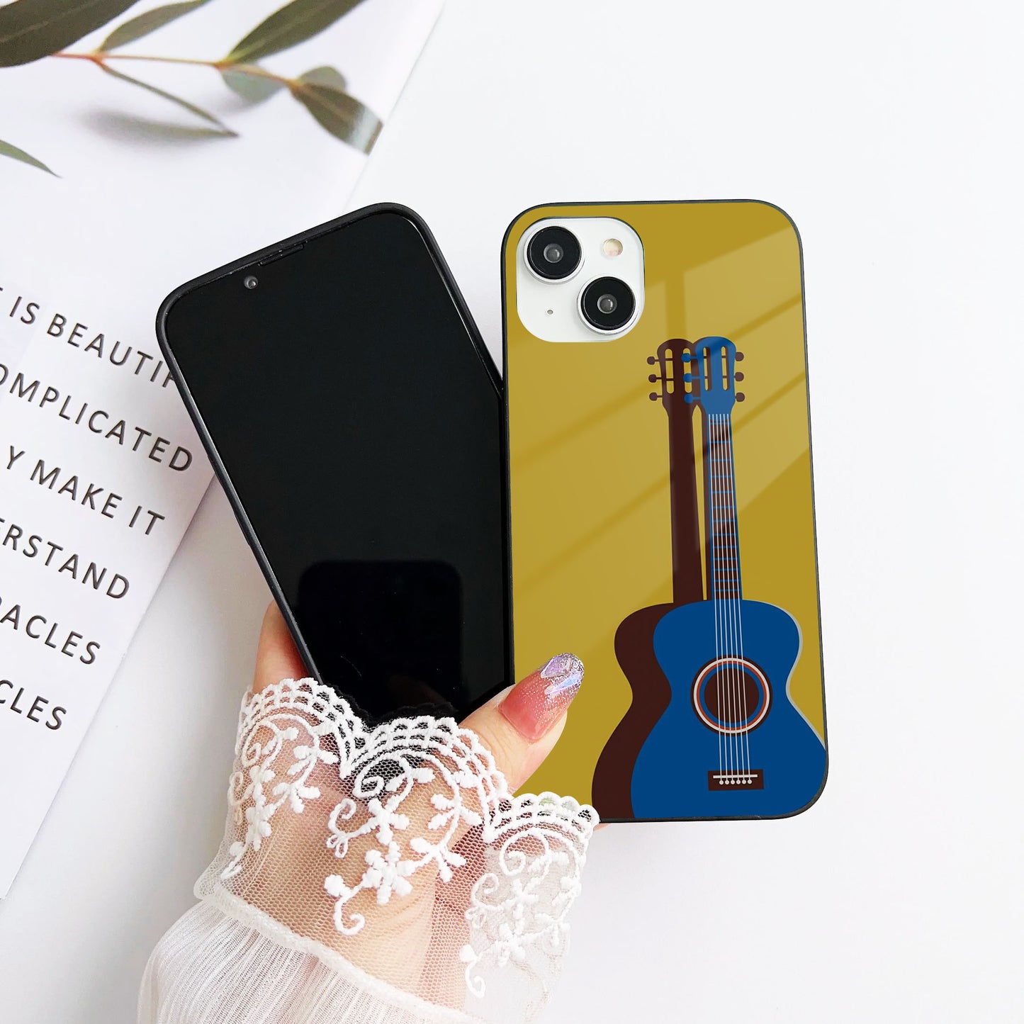 String Play Customized Glass Mobile Cover